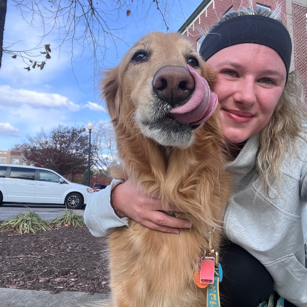 Meet your Posher, Lyndsay